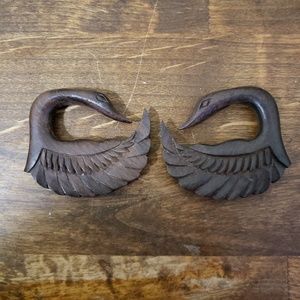 0g Swan Hanger Plugs